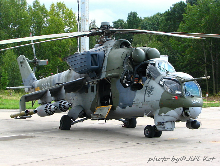 Mi-35 (3362)